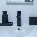 Апартаменты 2 Bedroom Centre 85 Smart Tv Location