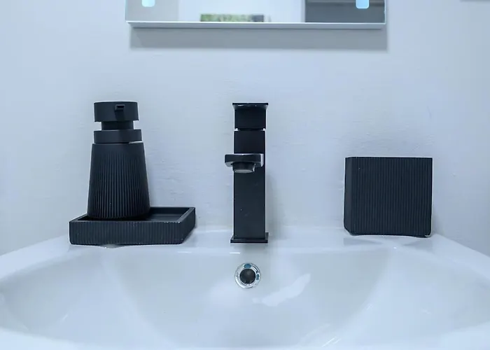 Apartamento 2 Bedroom Centre 85 Smart Tv Location