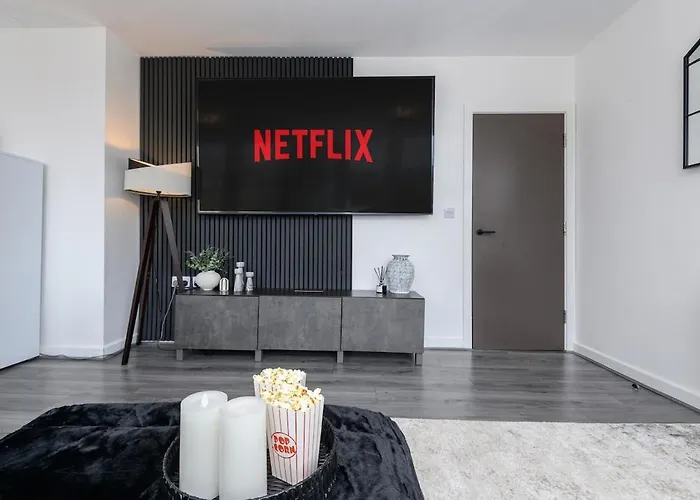 2 Bedroom Centre 85 Smart Tv Location * 布雷得佛